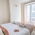 1#Two Bedrooms#Champs Elysées#Arc de Triomphe#AC
